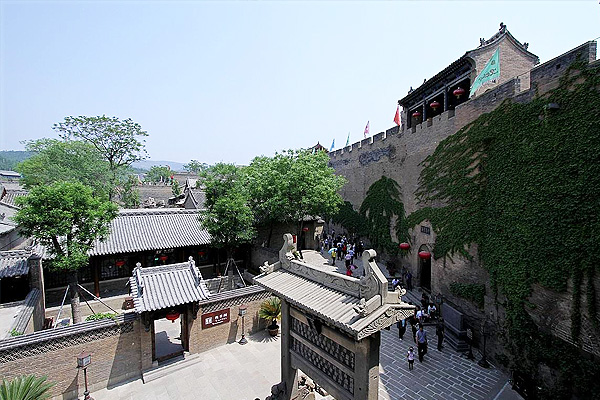 四川成都一小区供暖用电热水锅炉